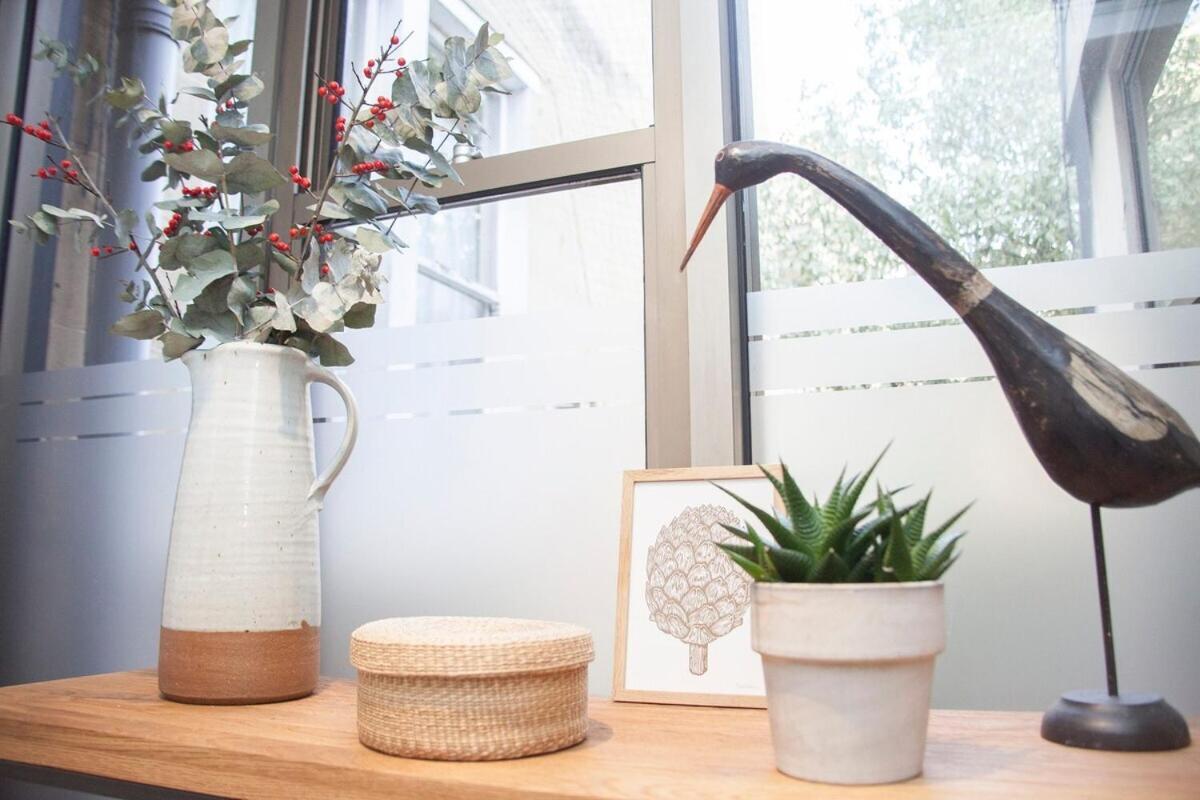 Apartment Stylish Wood Street Bath